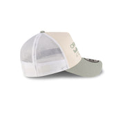 New Era 9FORTY E-Frame Trucker Oracle Red Bull Racing Light Cream Snapback Cap