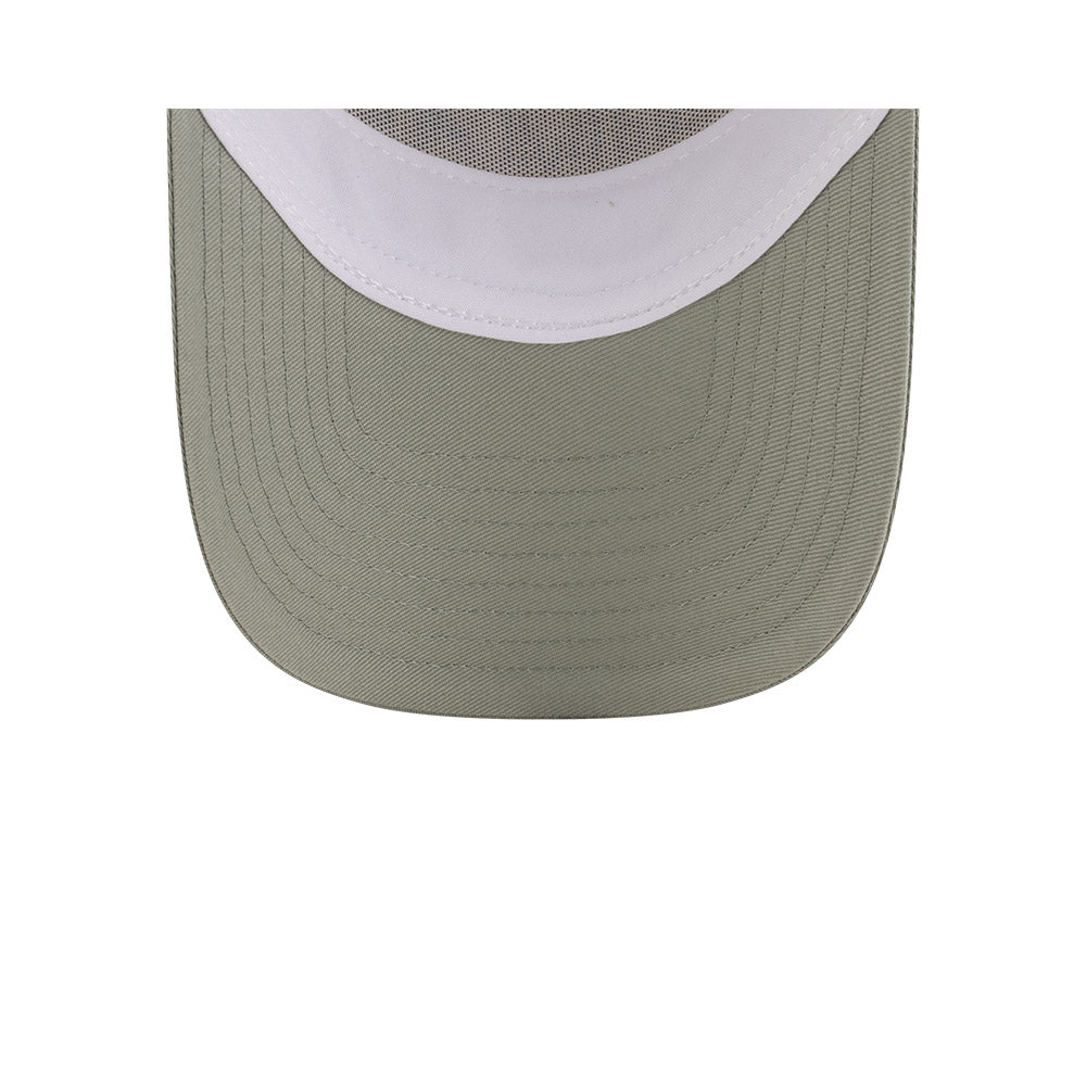 New Era 9FORTY E-Frame Trucker Oracle Red Bull Racing Light Cream Snapback Cap