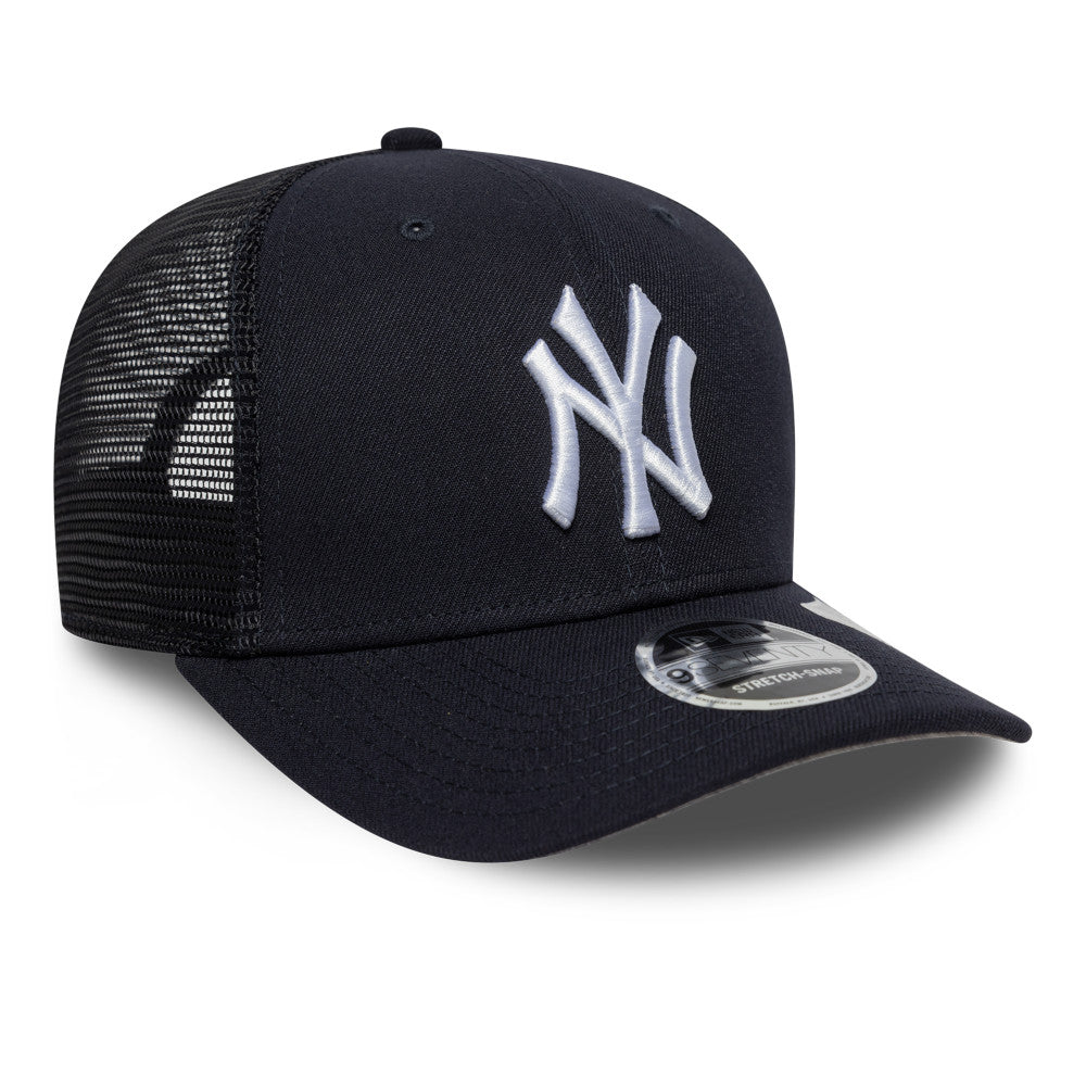 New Era 9SEVENTY New York Yankees OTC Navy Stretch Snapback Trucker Cap