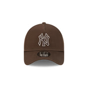 New Era 9FORTY A-Frame New York Yankees Earth Tonal Chainstitch Walnut Snapback Cap