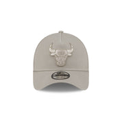 New Era 9FORTY A-Frame Chicago Bulls Pebble Stone Adjustable Cap