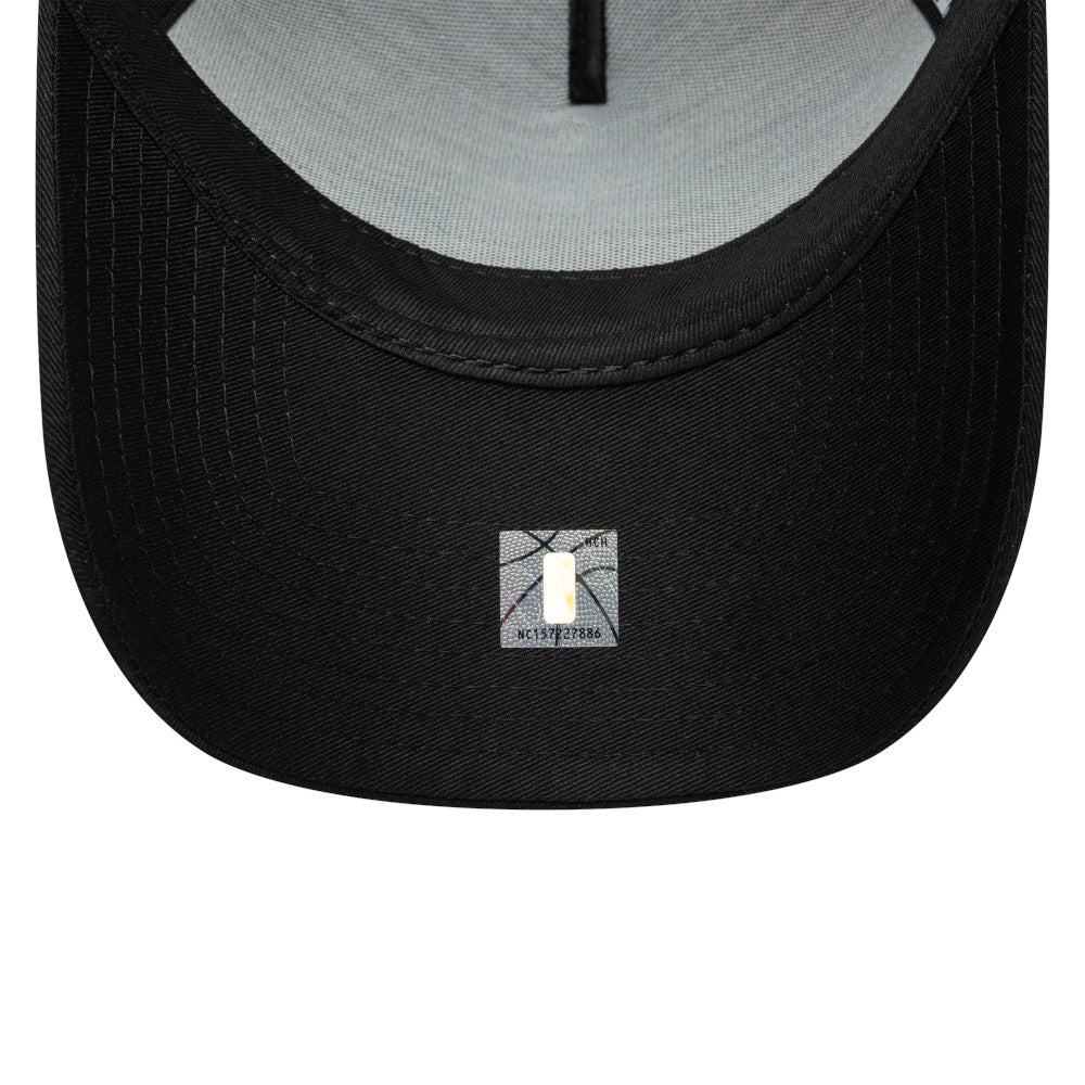 New Era 9FORTY E-Frame Chicago Bulls Metallic Black Adjustable Cap