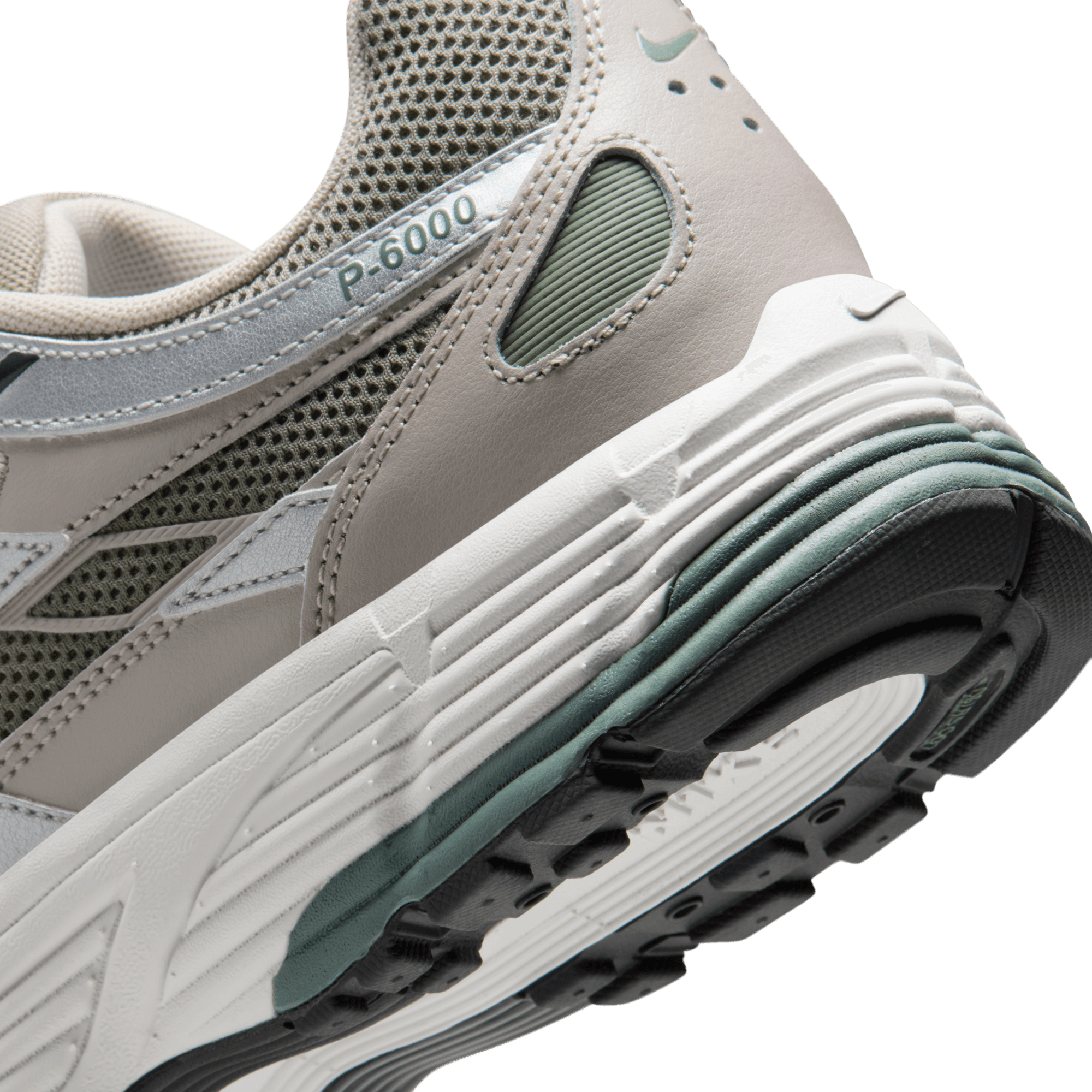 Nike Men's P-6000 Shoes