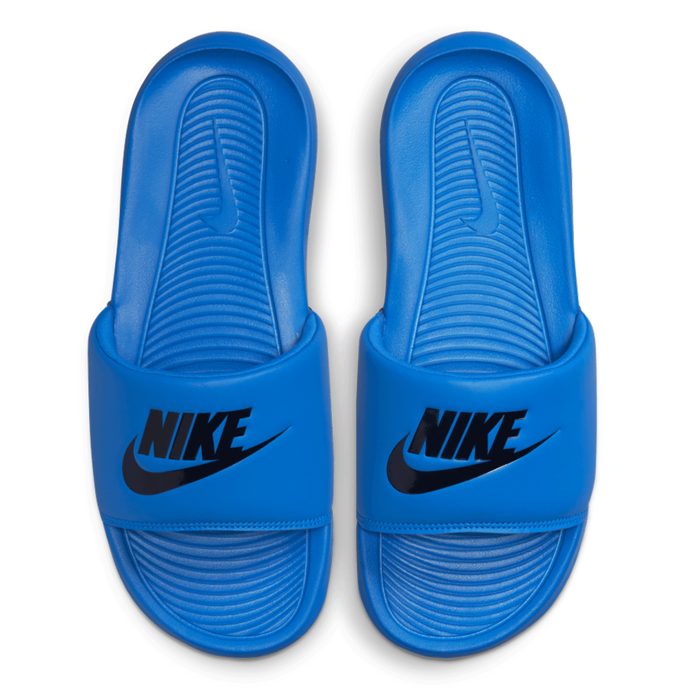 Nike Men s Victori One Slides urbanAthletics
