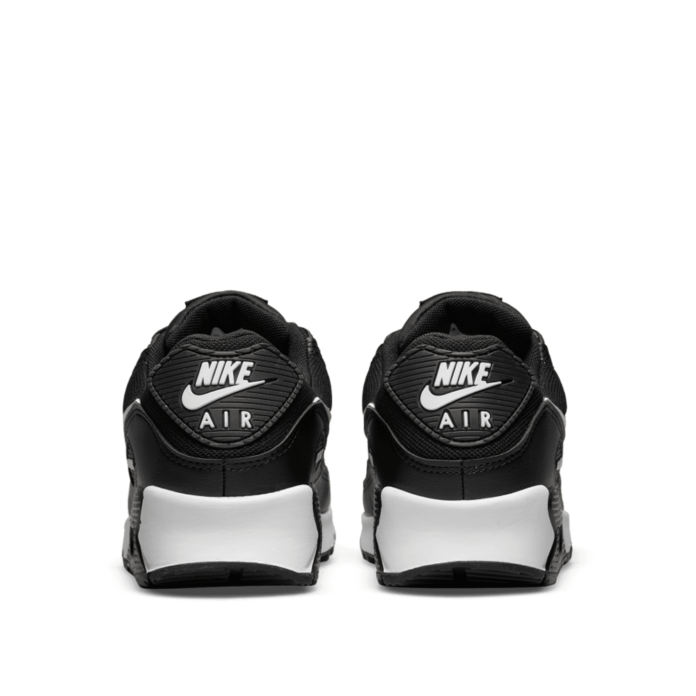 Nike Women's Air Max 90 Shoes – urbanAthletics