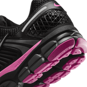 Nike Men's Zoom Vomero 5 Shoes