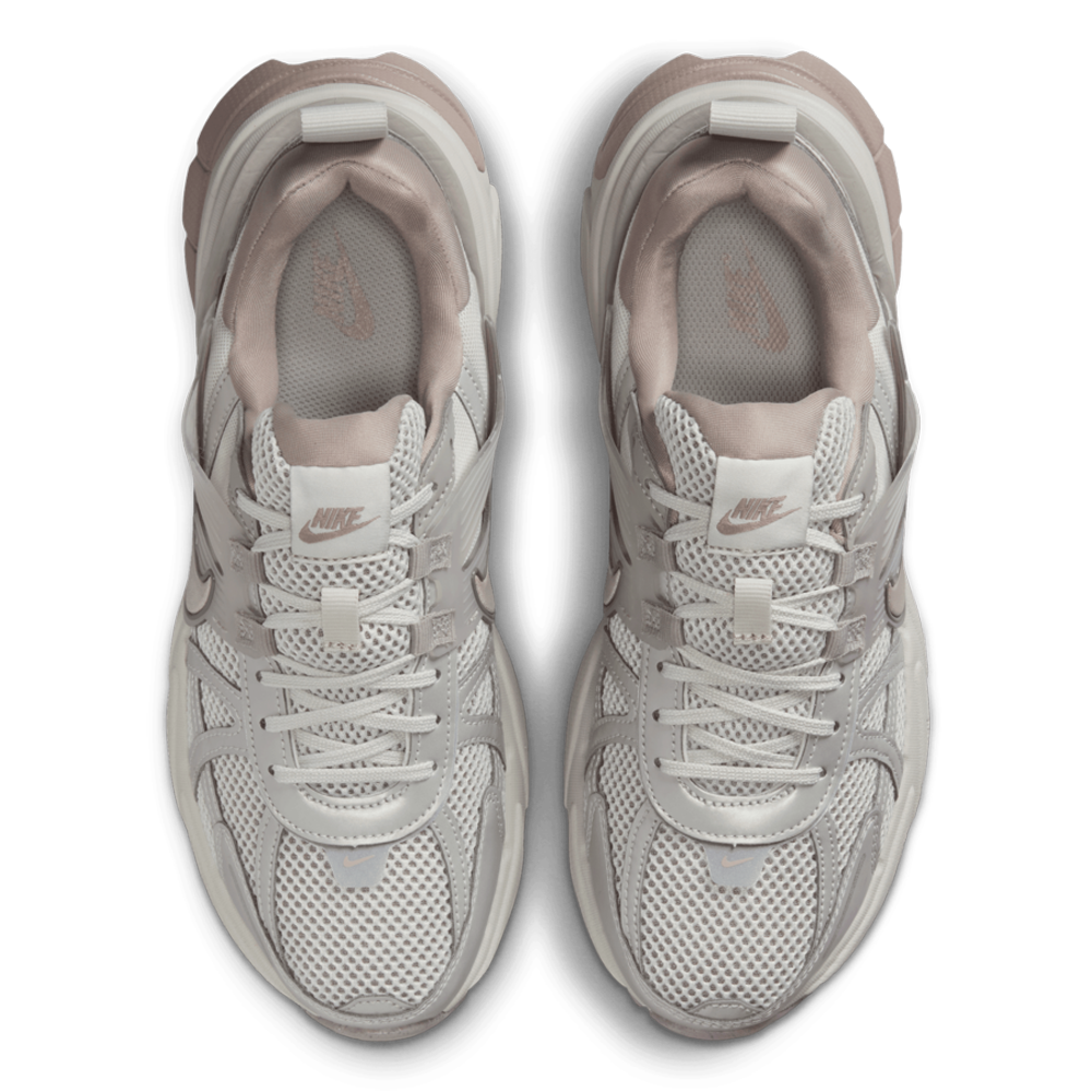 Nike Women's V2K Run Shoes