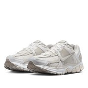 Nike Women's Zoom Vomero 5 Shoes
