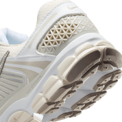 Nike Women's Zoom Vomero 5 Shoes