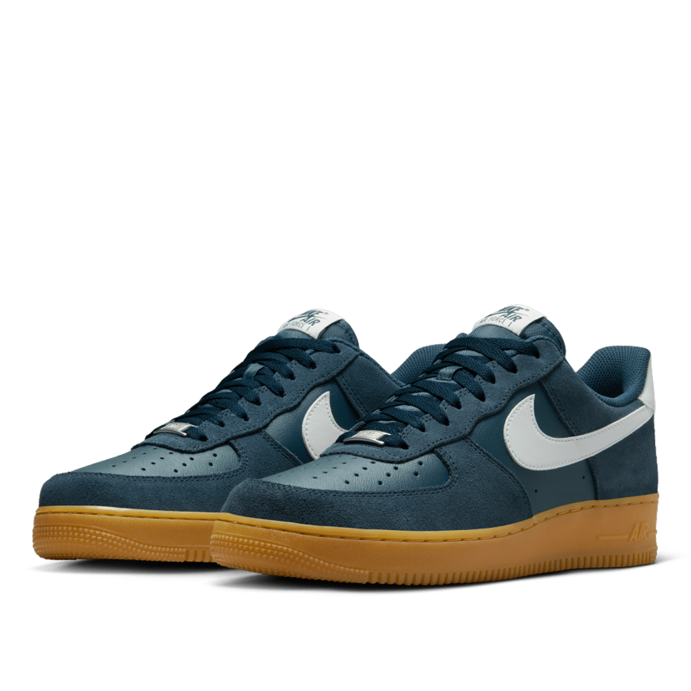 High Tops Nike Force 80s Nike Men's Air Force '07 LV8 Shoes