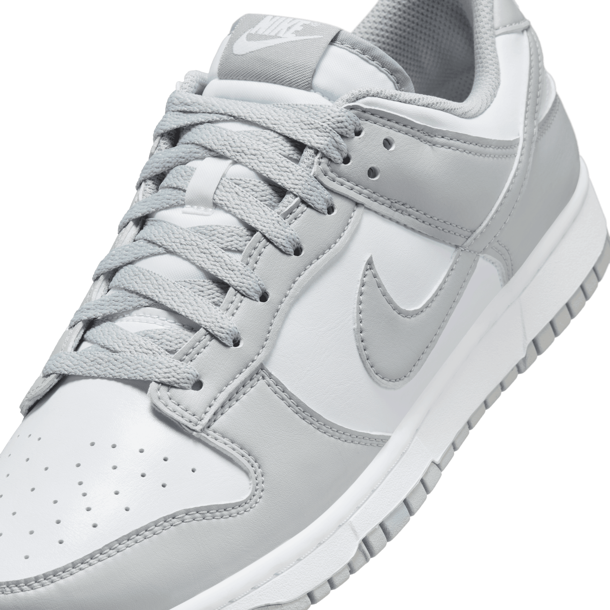 Nike Men's Dunk Low Retro Shoes