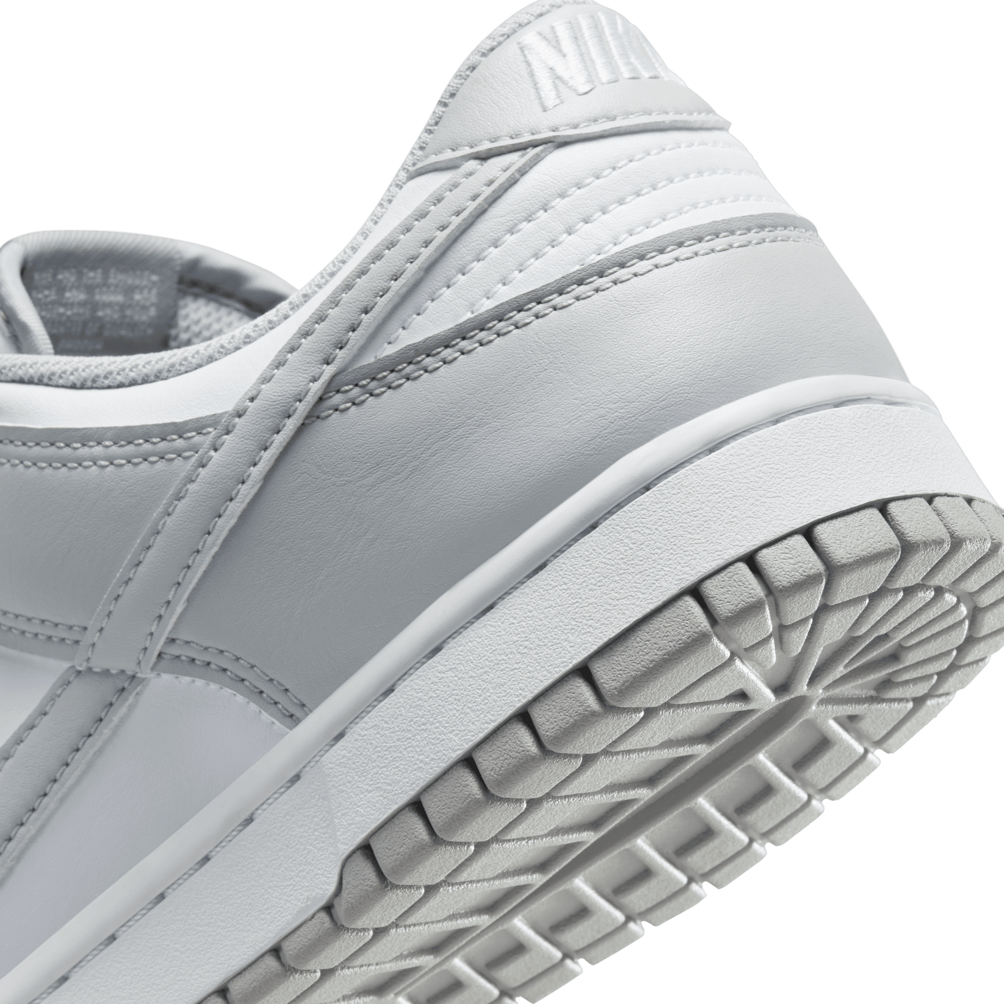 Nike Men's Dunk Low Retro Shoes