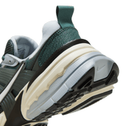 Nike Men's V2K Run Shoes