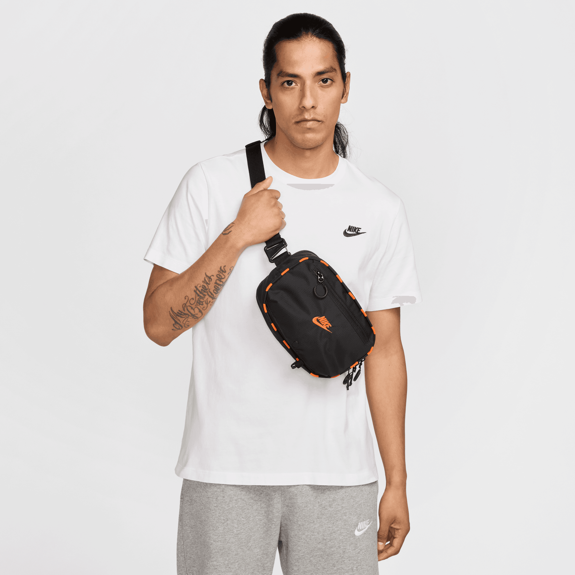 Nike Hayward Patrol Crossbody Bag (4L)