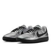 Nike Women's Field General Shoes