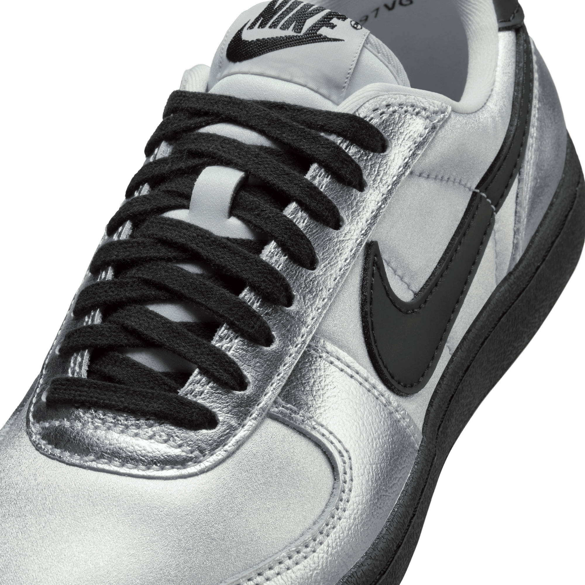 Nike Women's Field General Shoes