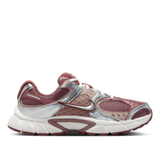 Nike Women's V5 RNR Shoes