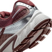 Nike Women's V5 RNR Shoes