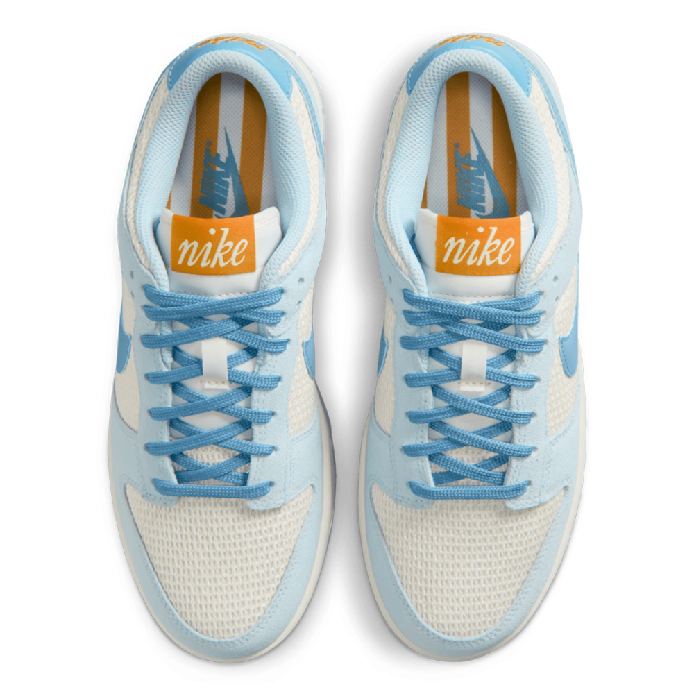 Nike Women's Dunk Low SE Shoes