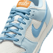 Nike Women's Dunk Low SE Shoes
