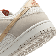 Nike Women's Dunk Low SE Shoes