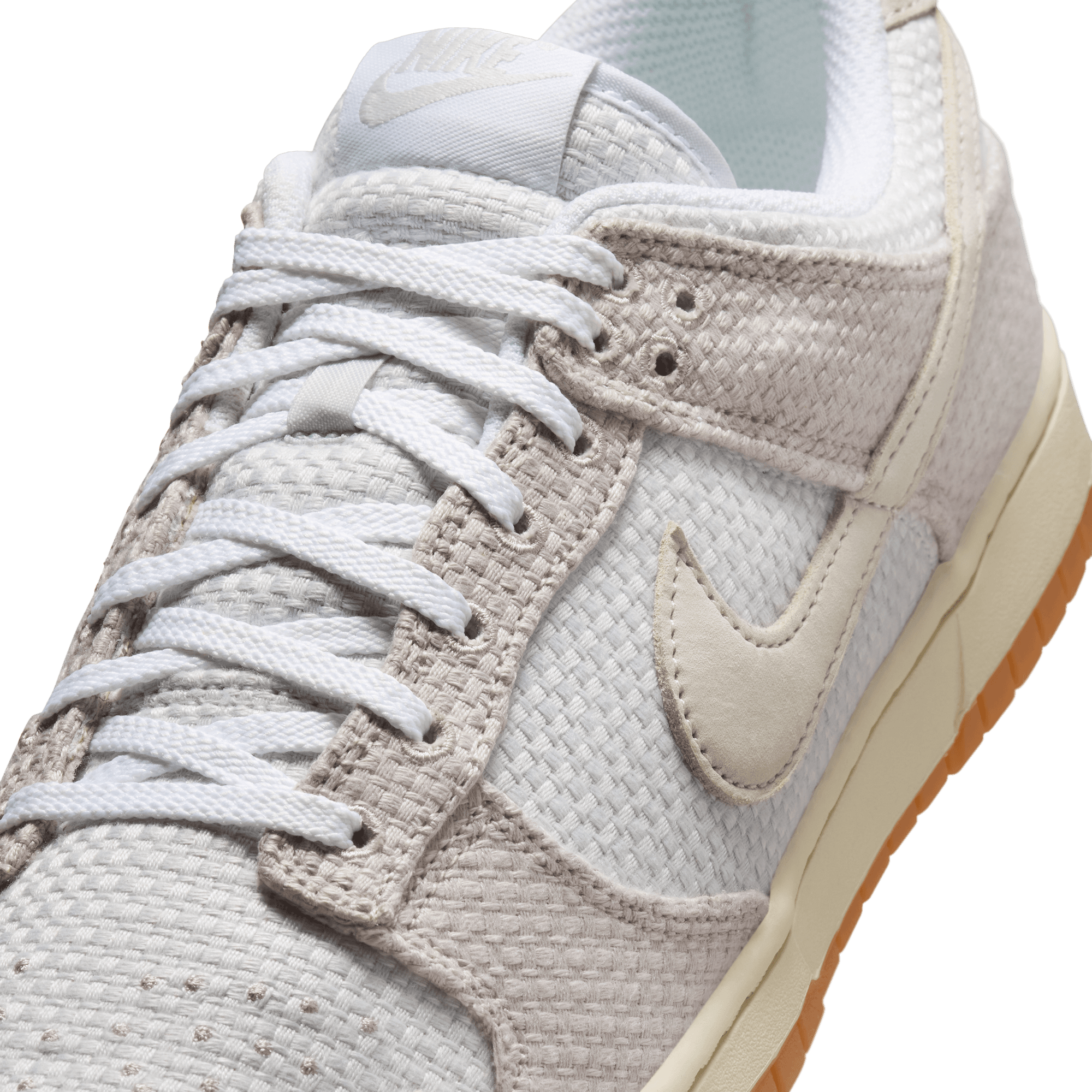Nike Men's Nike Dunk Low Retro SE Shoes