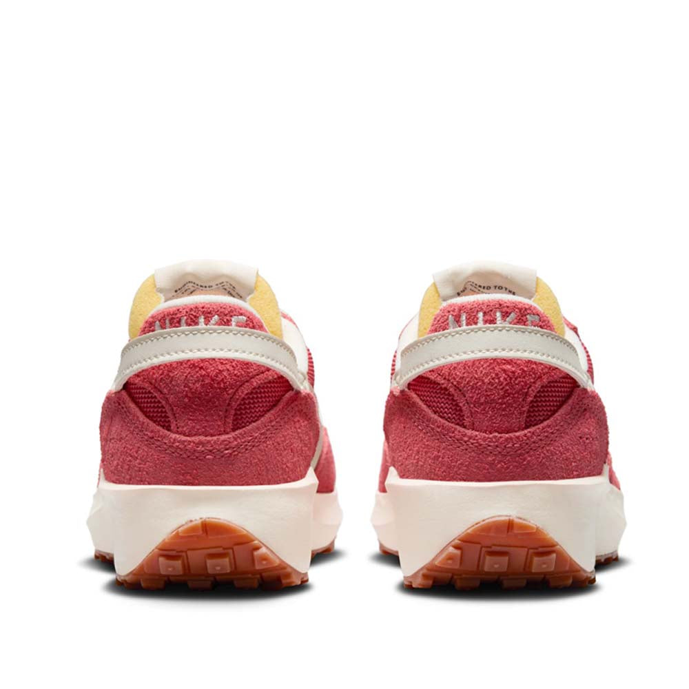 Nike Women's Waffle Debut Vintage Shoes