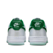 Nike Women's Air Force 1 '07 Shoes