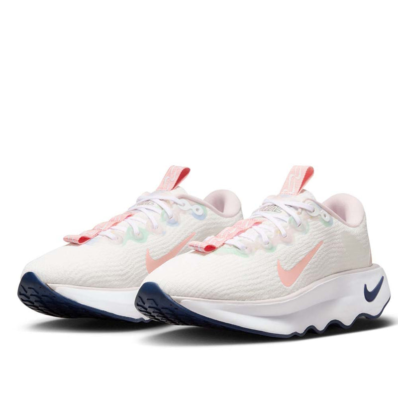 Nike Women's Motiva Premium Premium Walking Shoes