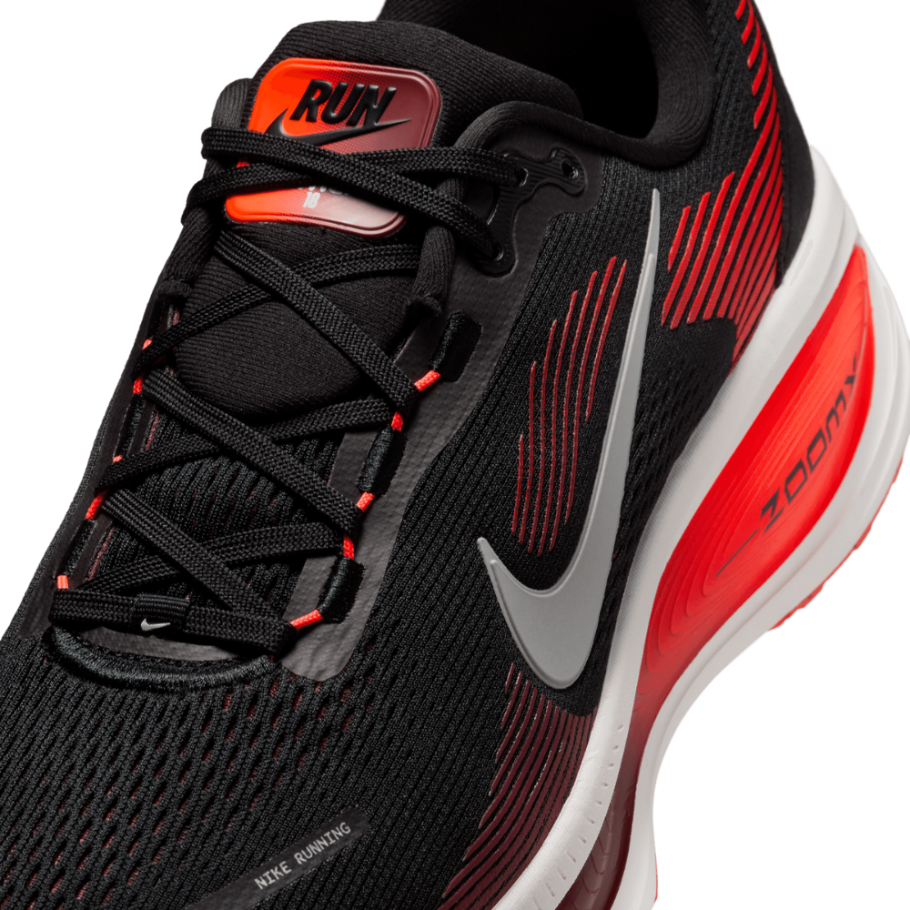 Nike Men's Vomero 18 Road Running Shoes