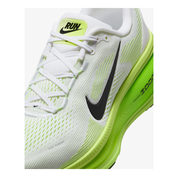 Nike Women's Vomero 18 Road Running Shoes
