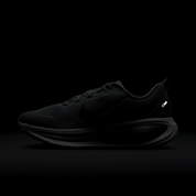 Nike Men's Vomero 18 Road Running Shoes
