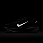 Nike Women's Vomero 18 Road Running Shoes