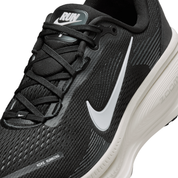 Nike Women's Vomero 18 Road Running Shoes