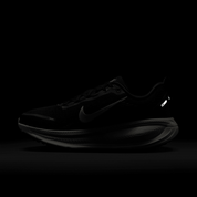 Nike Women's Vomero 18 Road Running Shoes