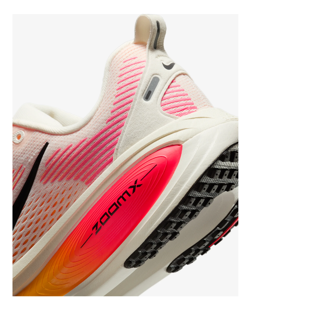 Nike Women's Vomero 18 Road Running Shoes