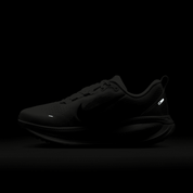 Nike Women's Vomero 18 Road Running Shoes