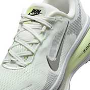 Nike Women's Vomero 18 Road Running Shoes