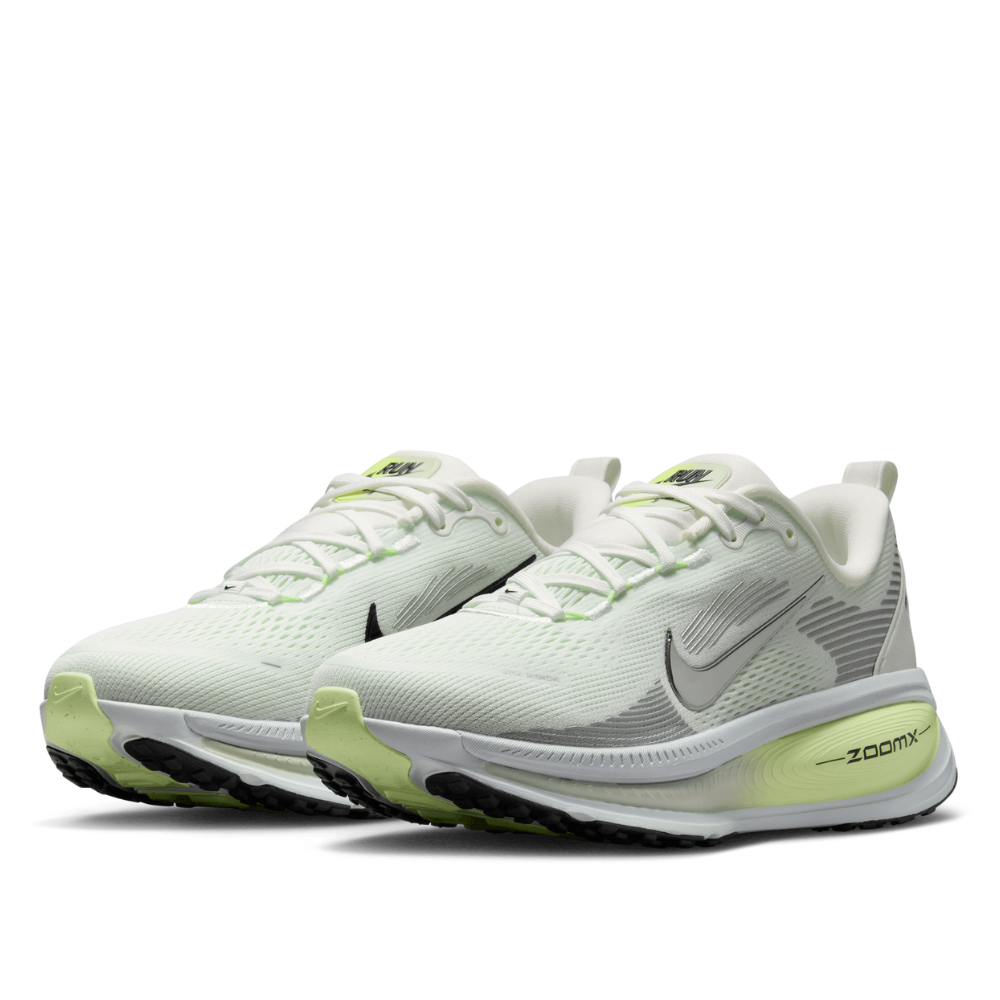Nike Women's Vomero 18 Road Running Shoes