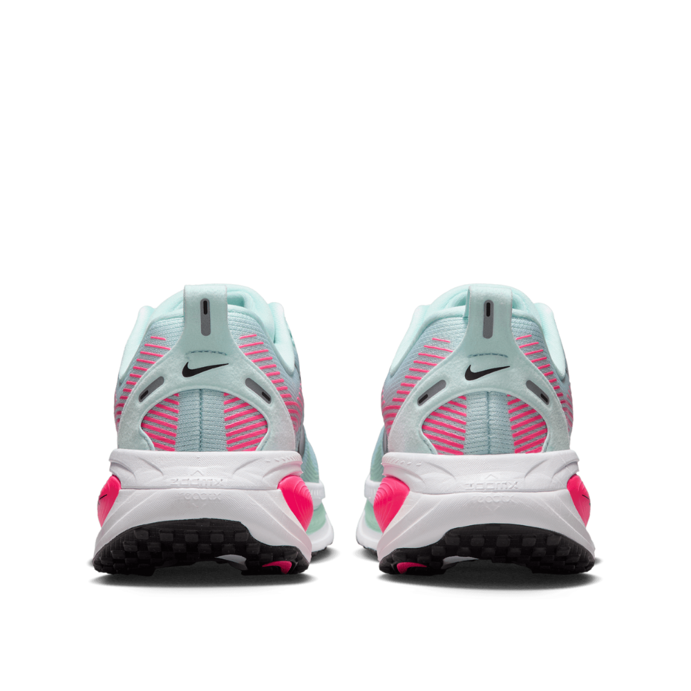 Nike Women's Vomero 18 Road Running Shoes