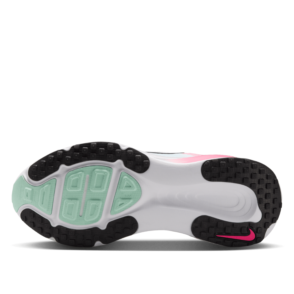 Nike Women's Vomero 18 Road Running Shoes