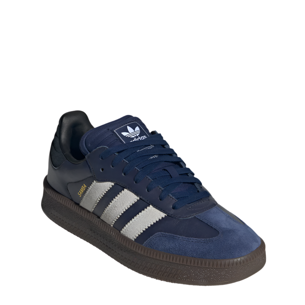 IE9179_6_FOOTWEAR_Photography_FrontLateralTopView_whitecopy_a059c99e-65b1-46ae-89be-d5221e4ed37f.png