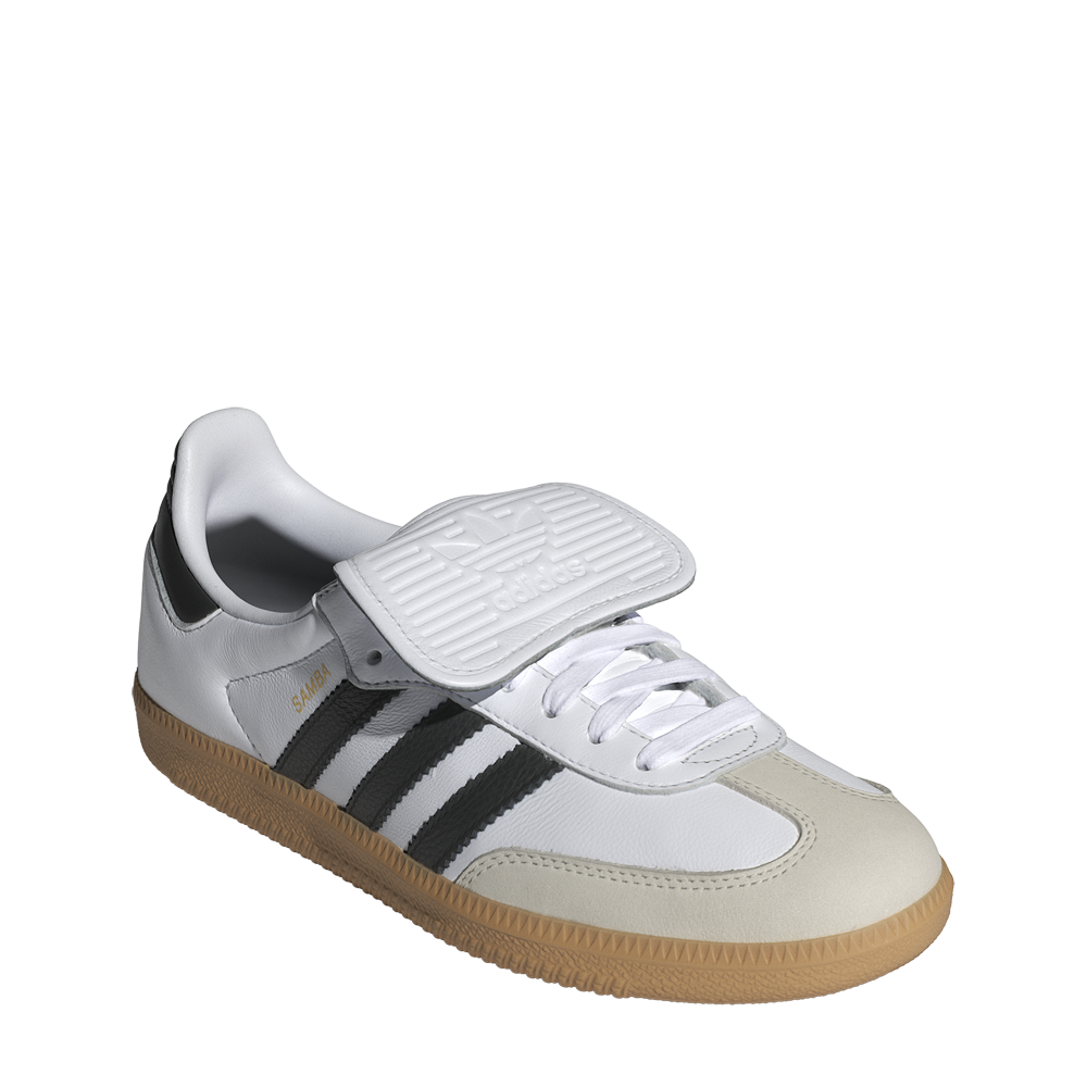 IG4279_6_FOOTWEAR_Photography_FrontLateralTopView_transparentcopy.png