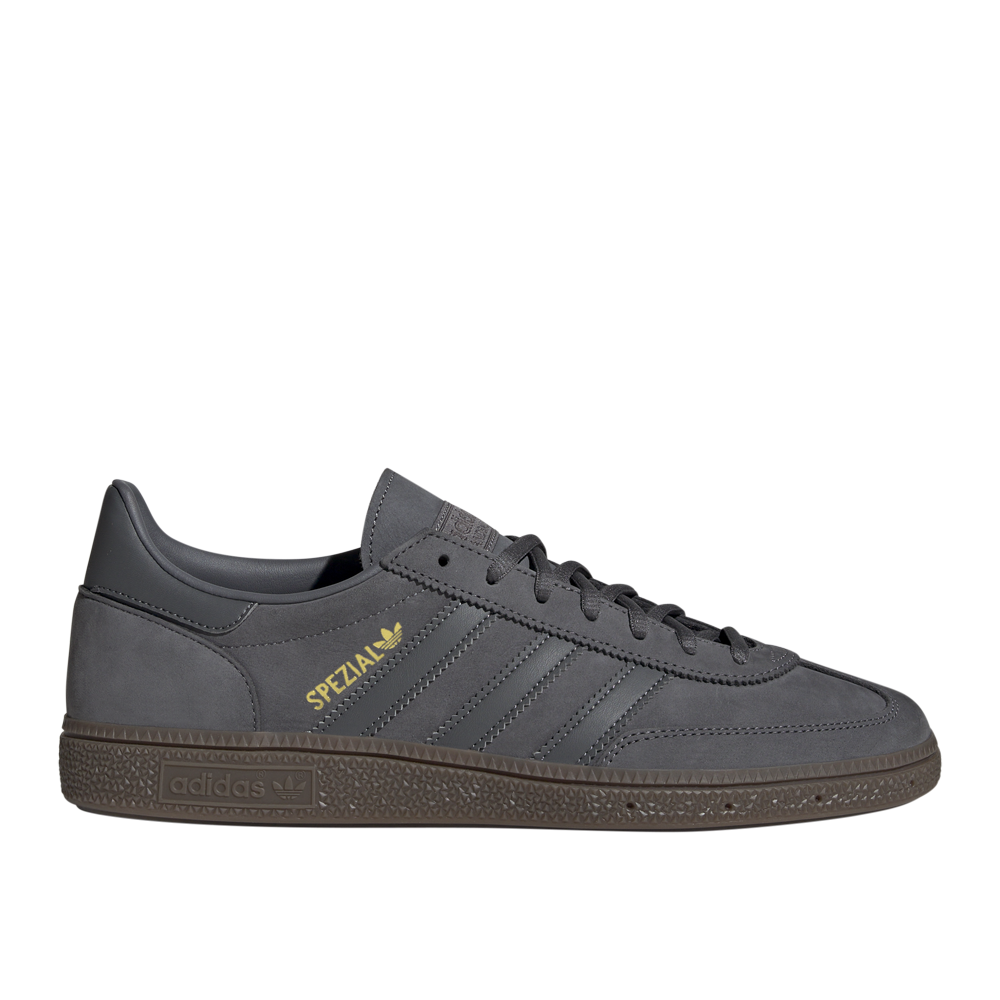 JH5447_1_FOOTWEAR_Photography_SideLateralCenterView_transparentcopy.png