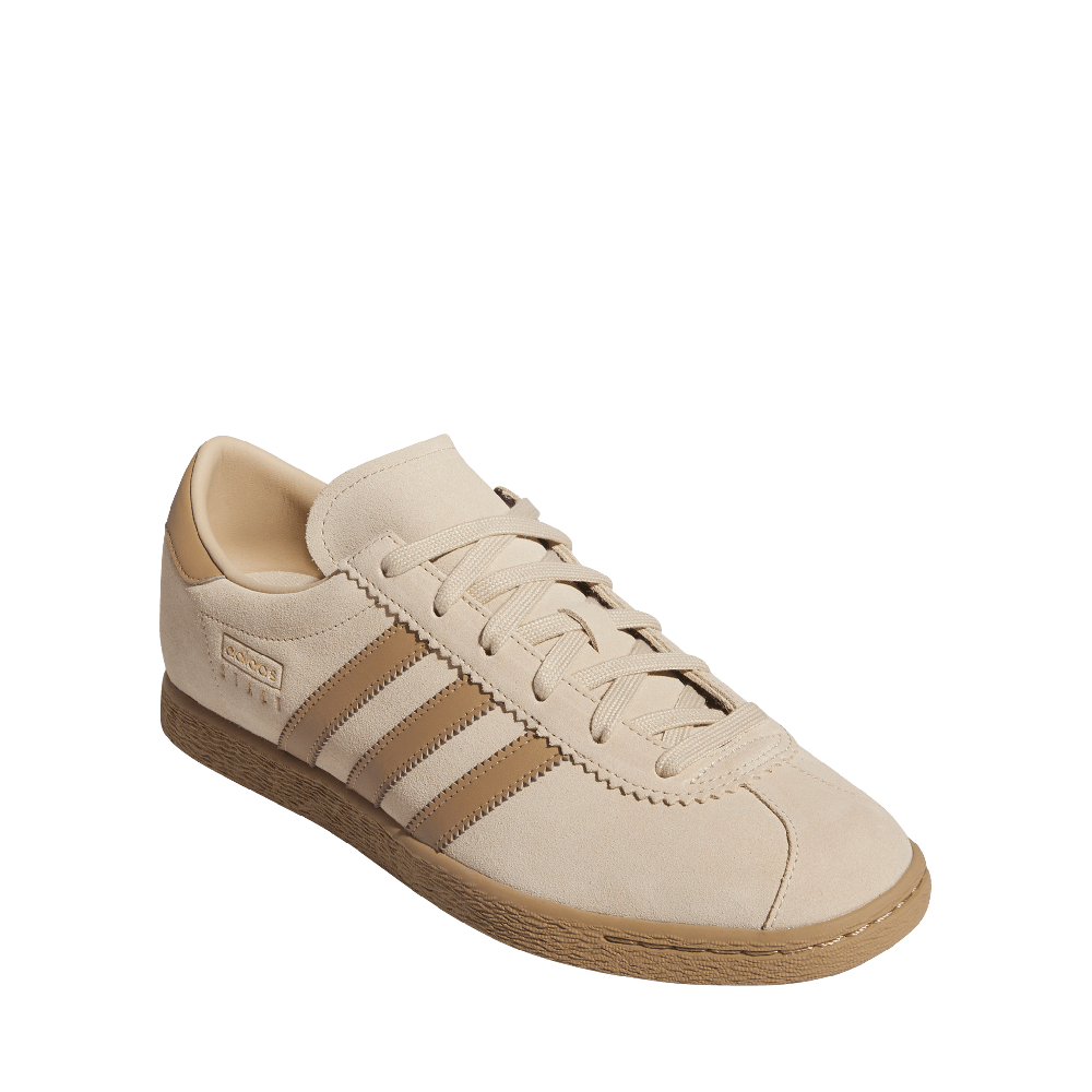 JI1886_6_FOOTWEAR_Photography_FrontLateralTopView_whitecopy.png