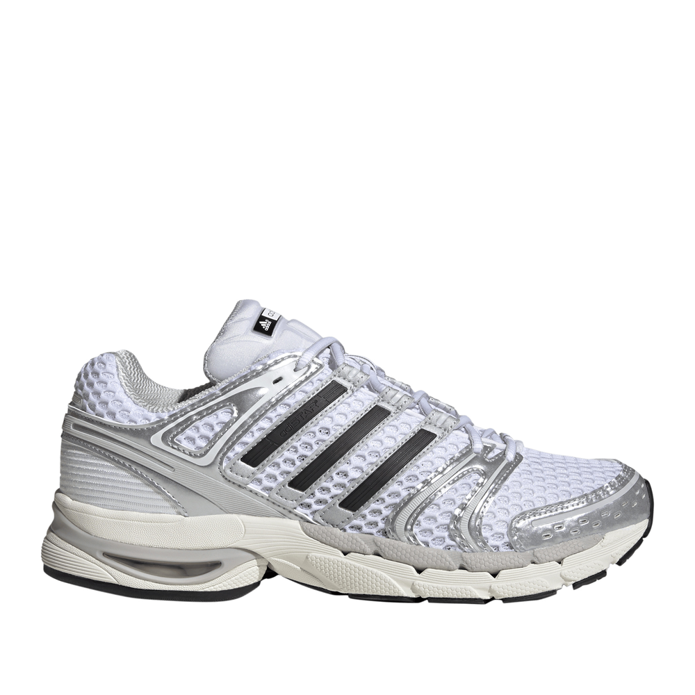 KI6121_1_FOOTWEAR_Photography_SideLateralCenterView_whitecopy.png