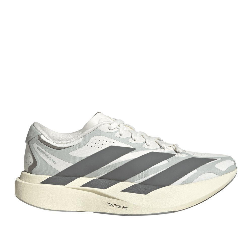 KJ0440_1_FOOTWEAR_Photography_SideLateralCenterView_whitecopy.png