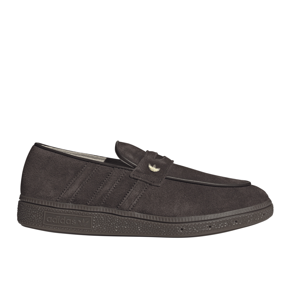 KJ2533_1_FOOTWEAR_Photography_SideLateralCenterView_whitecopy.png