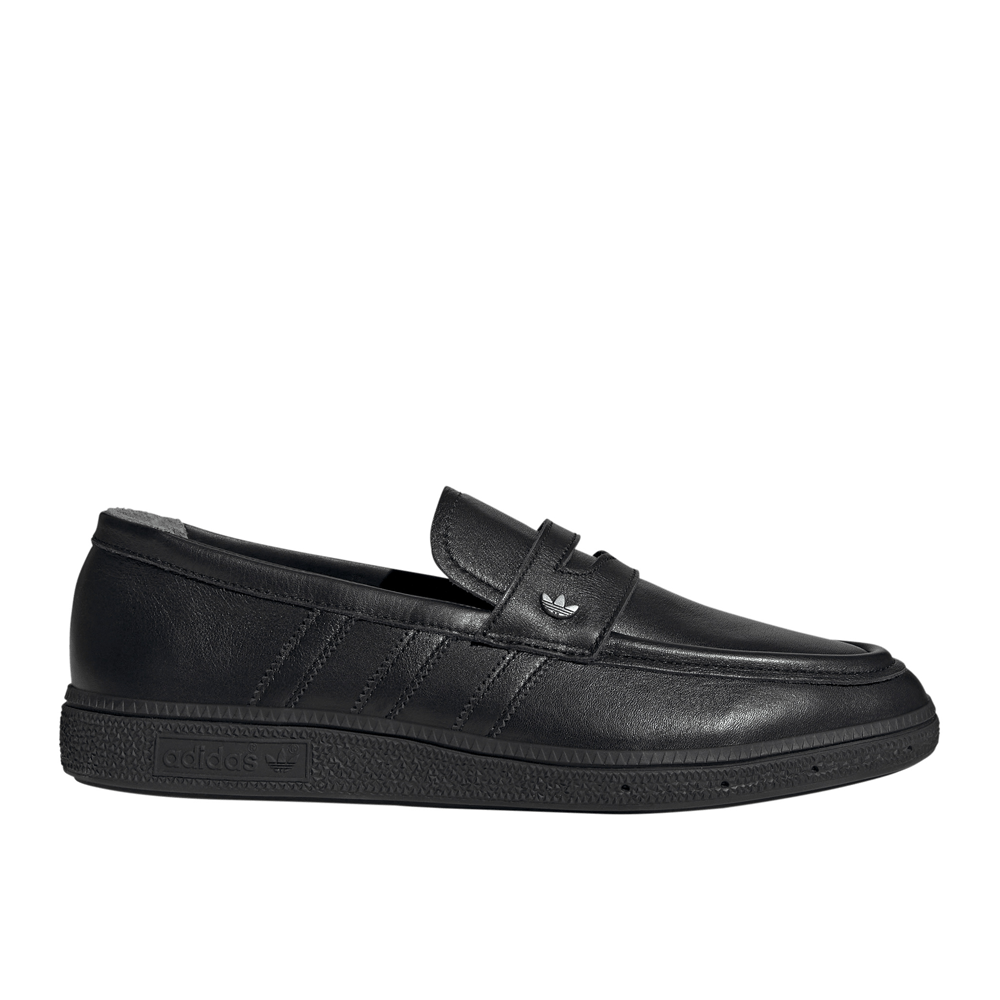 KJ5786_1_FOOTWEAR_Photography_SideLateralCenterView_whitecopy.png