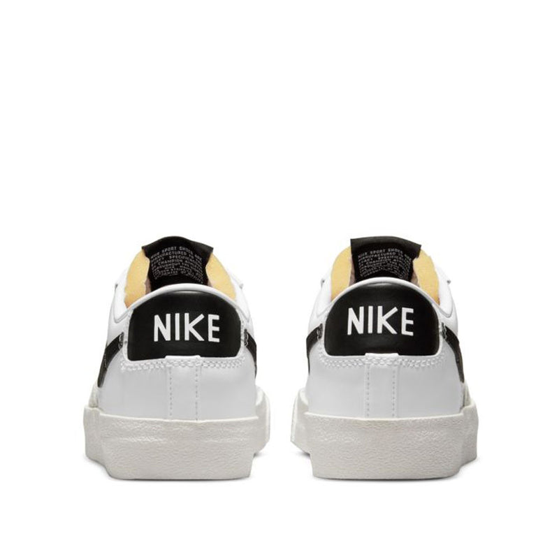 Nike Women's Blazer Low '77 Casual Shoes
